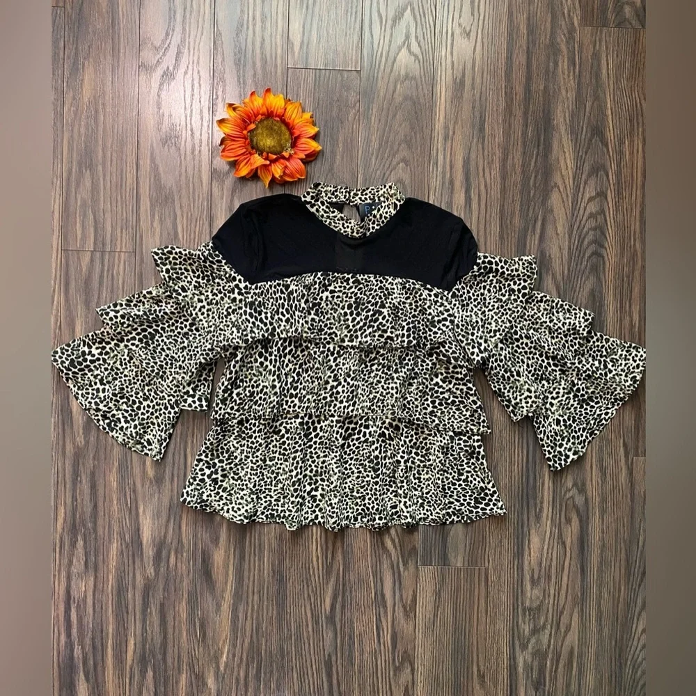 🦋B2G1🦋P•LUCA MILANO Tiered Ruffle Animal Print Mock Neck Blouse | MEDIUM | - Picture 6 of 9